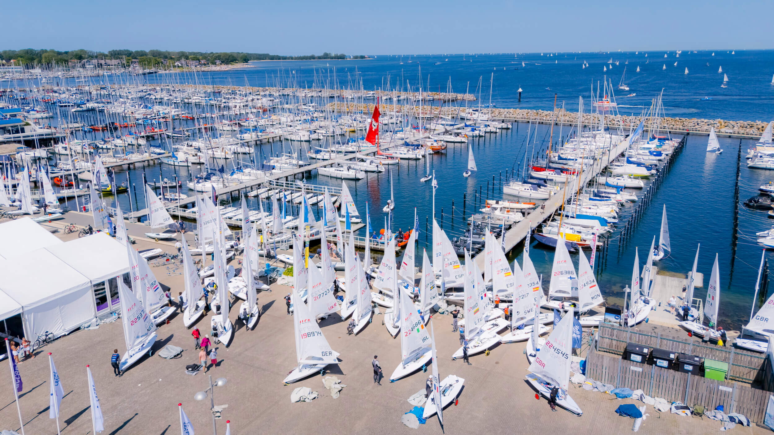 Olympisches Segeln vor Kiel Schilksee. &copy; Sascha Klahn.