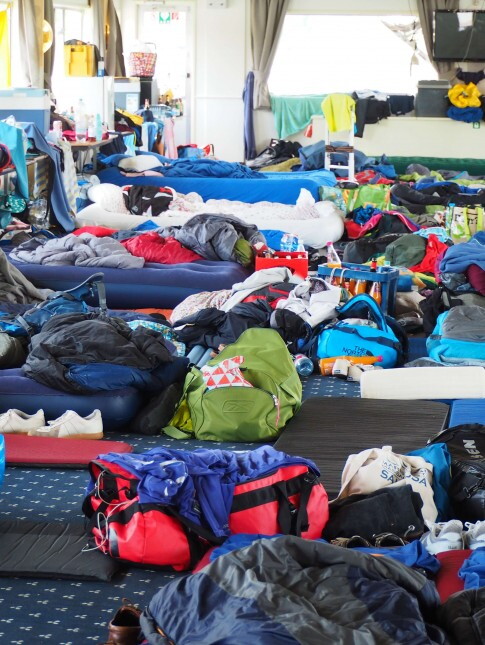 Campingplatz auf dem Oberdeck.