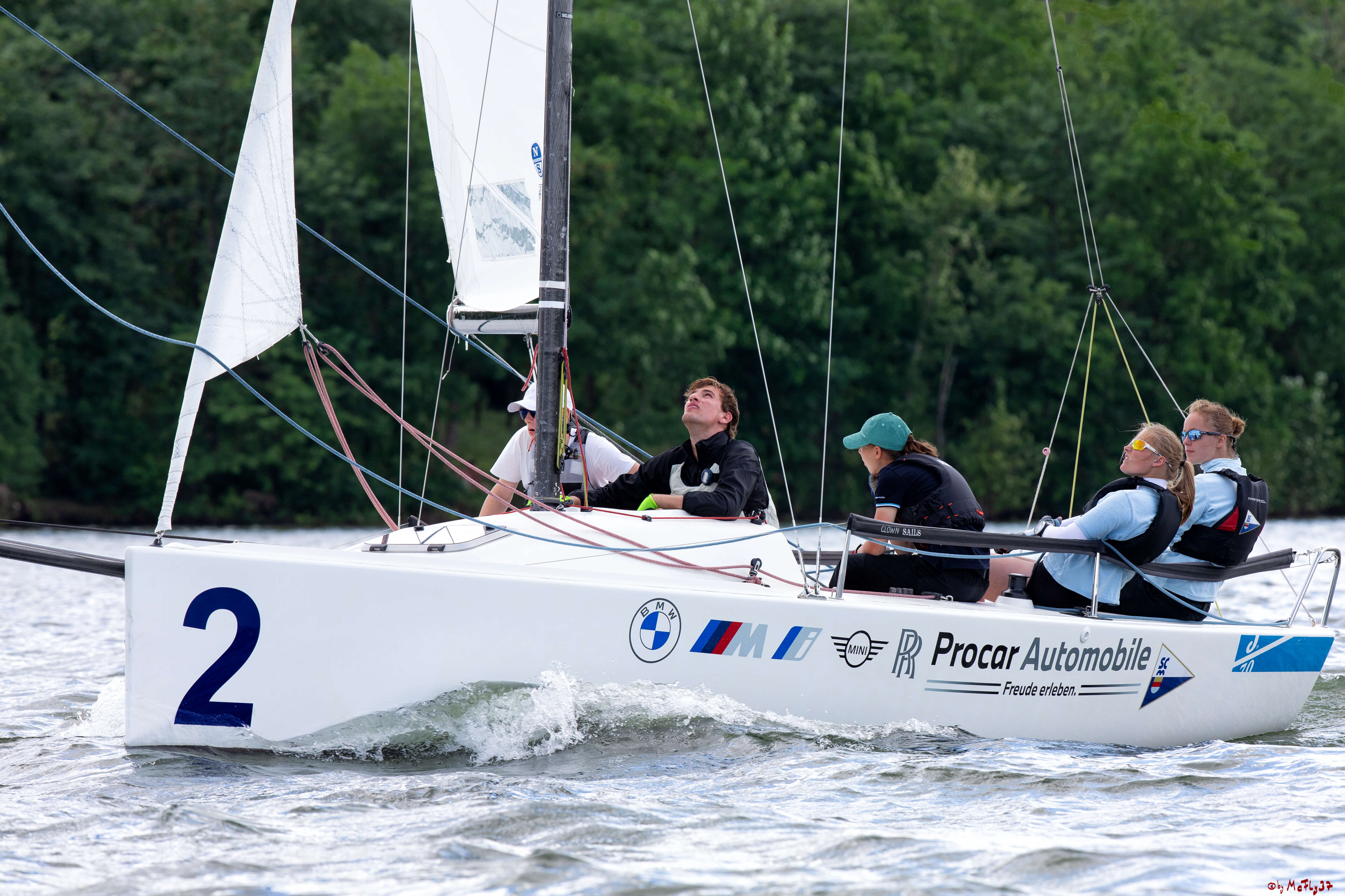 Die SCM Crew Tabea Mittmann (Steuerfrau), Line Hamann, Julius Staab, Désirée Finke und Konstantin Seidel belegte einen durchaus befriedigenden 9. Platz beim J 70 Möhne-Cup am Möhnesee.