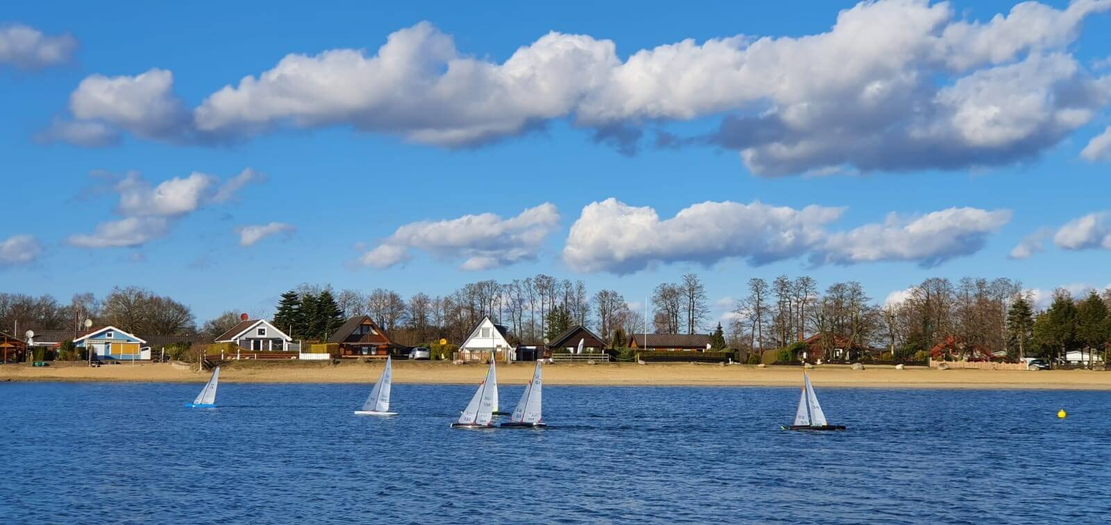 RC-Segeln: Vorbereitungen für die Wiederaufnahme der Regatta-Saison.